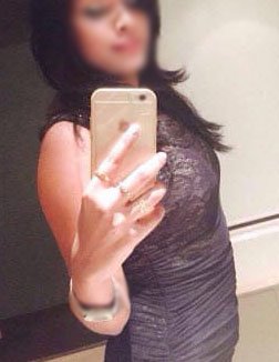 Manshi 22 year female call girls in aerocity