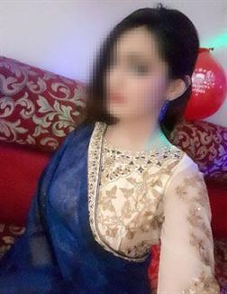 Riya 22 year female call girls in aerocity
