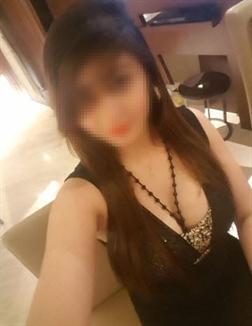 Tanishka 22 year female call girls in aerocity